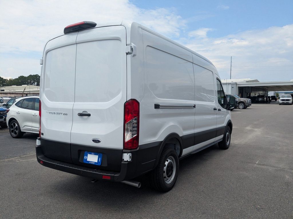 2025 Ford Transit-250 Cargo Van 