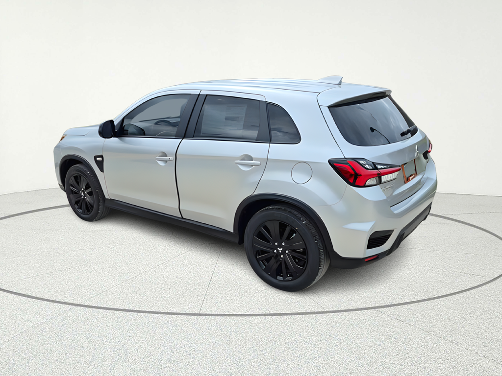2026 Mitsubishi Outlander Sport 2.0 LE - 3