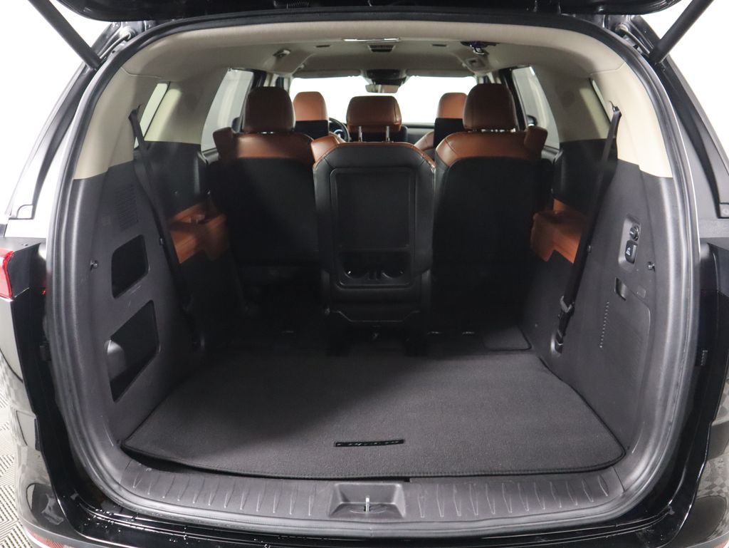 Thumbnail: 2024 Kia Carnival - 27