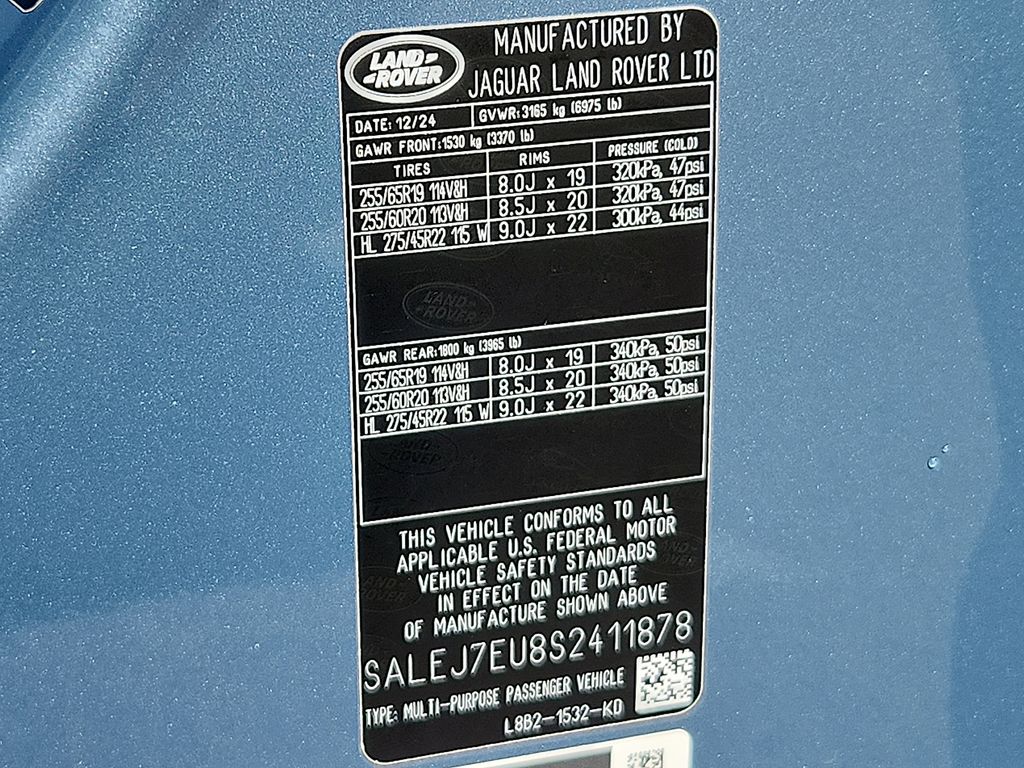 Thumbnail: 2025 Land Rover Defender - 28