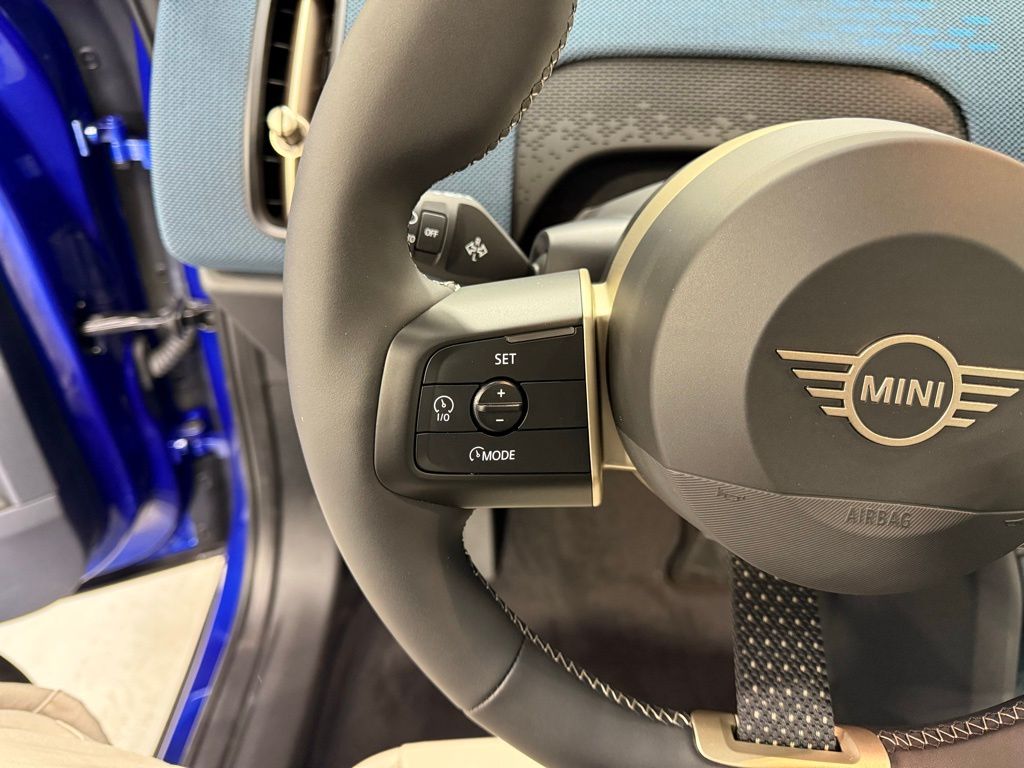 Thumbnail: 2025 MINI Cooper Countryman - 14