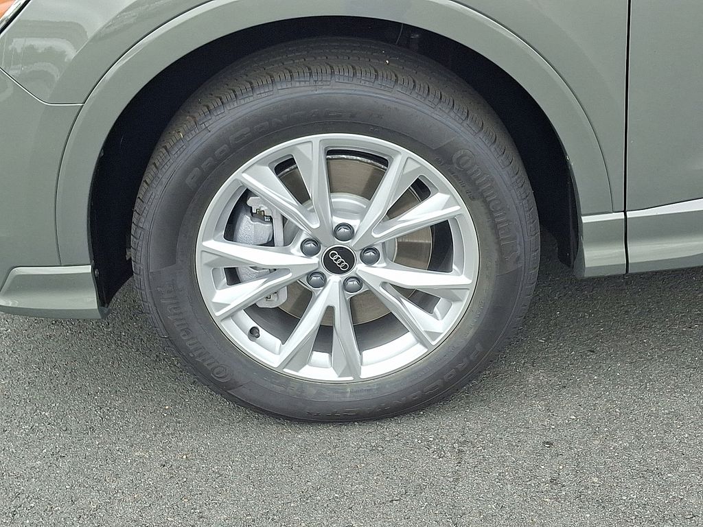 Thumbnail: 2025 Audi Q3 - 5