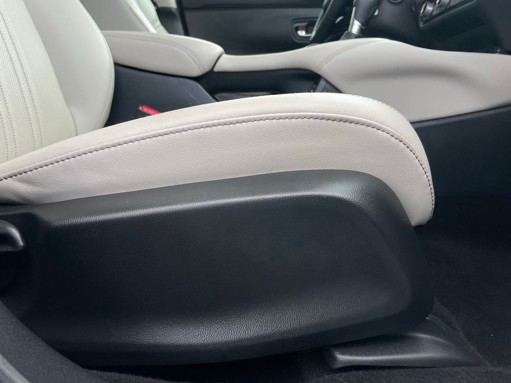 Thumbnail: 2025 Honda HR-V - 31