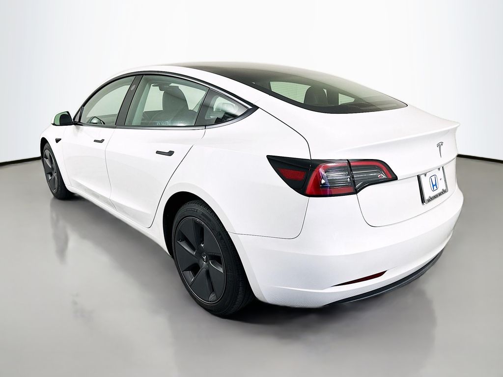 Thumbnail: 2023 Tesla Model 3 - 7