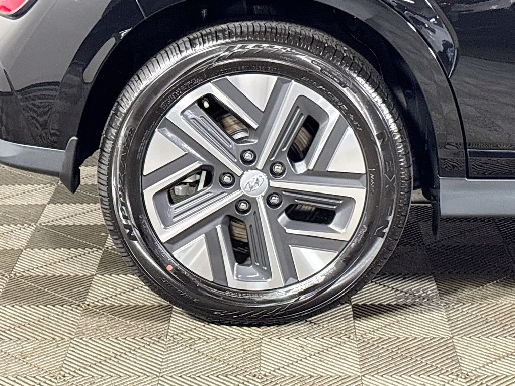 2023 Hyundai Kona Electric SE