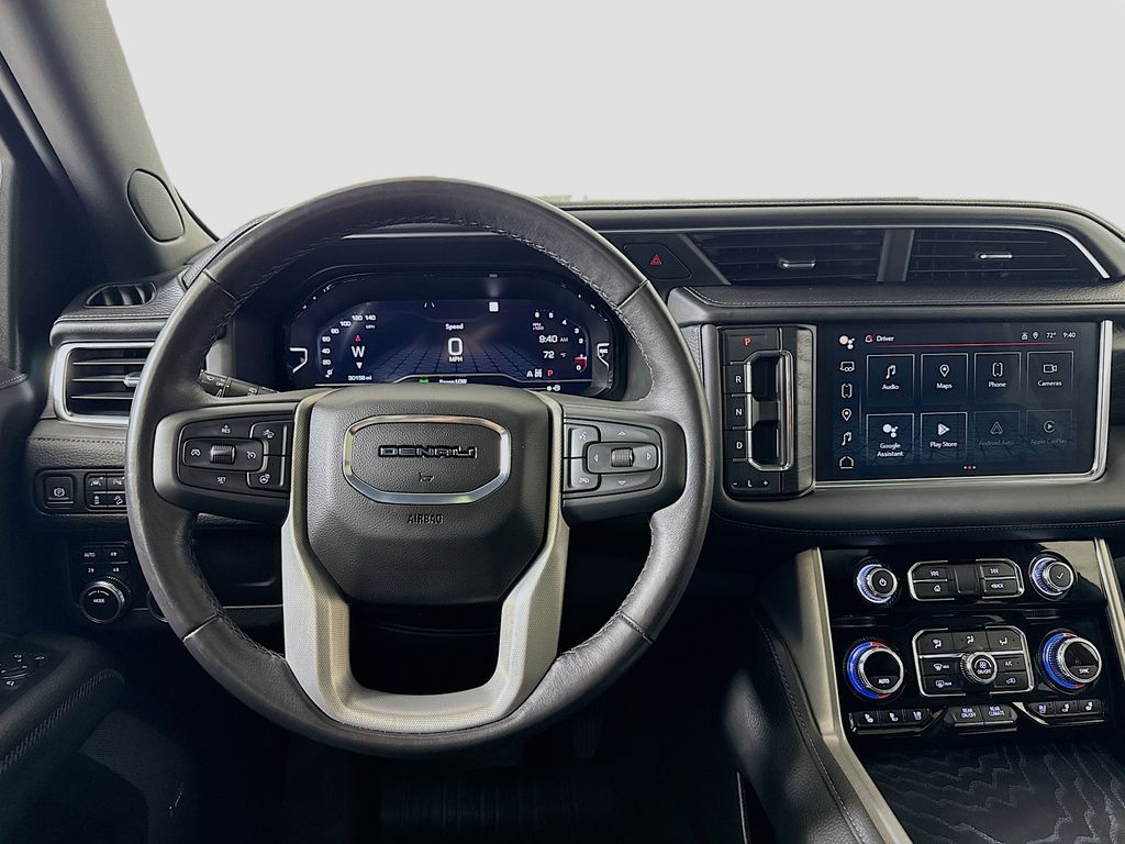 2022 GMC Yukon Denali photo