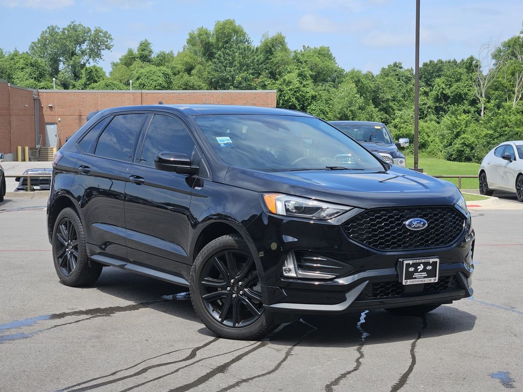 Black Metallic 2024 Ford Edge SUV / Crossover All-Wheel Drive 8-Speed Automatic