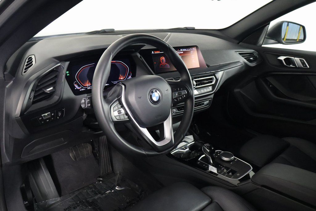 Thumbnail: 2022 BMW 2 Series - 7