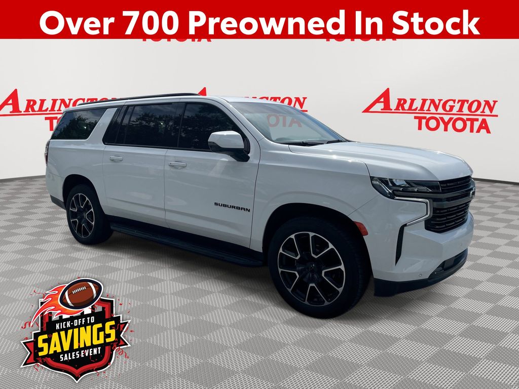 Summit White 2021 Chevrolet Suburban SUV / Crossover Four-Wheel Drive 