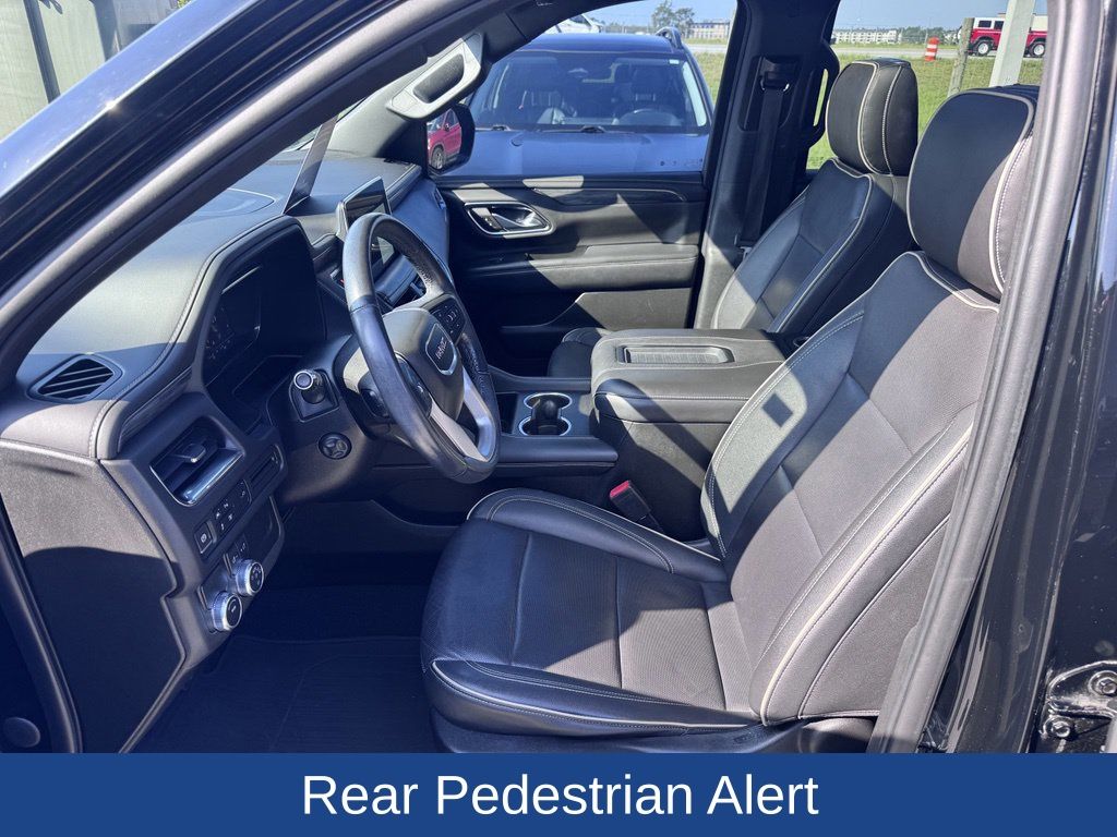 2022 GMC Yukon SLT