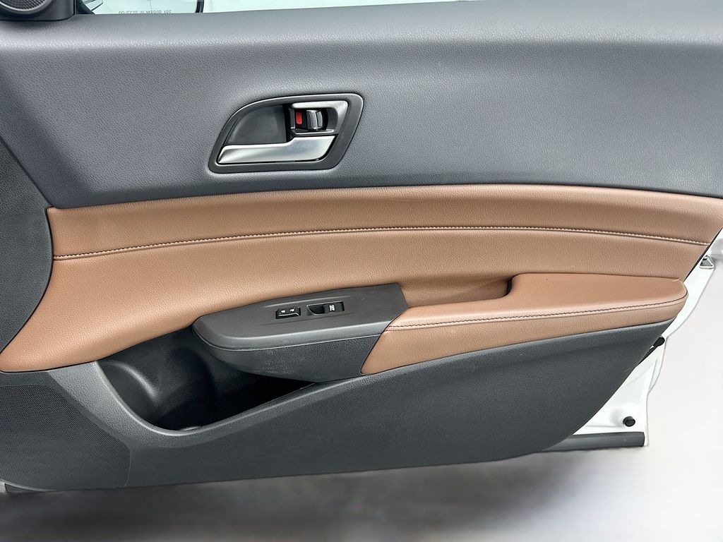 Thumbnail: 2021 Acura ILX - 23