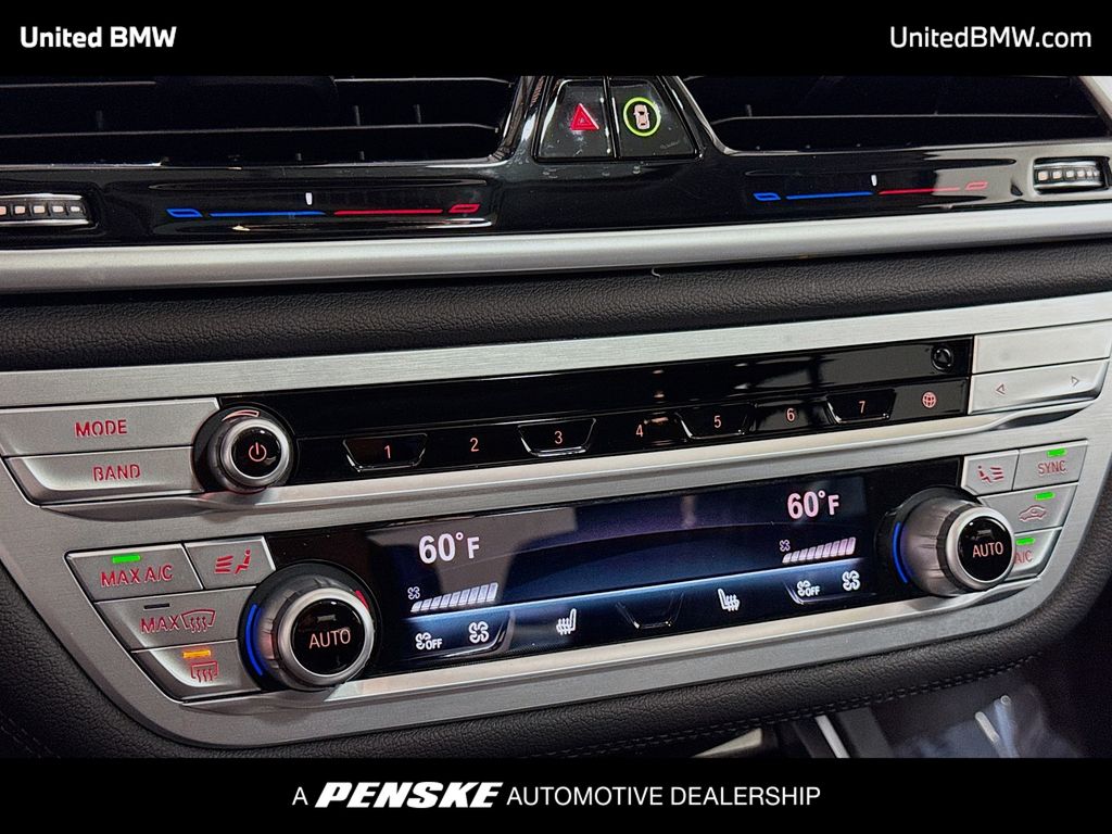 Thumbnail: 2022 BMW 7 Series - 11