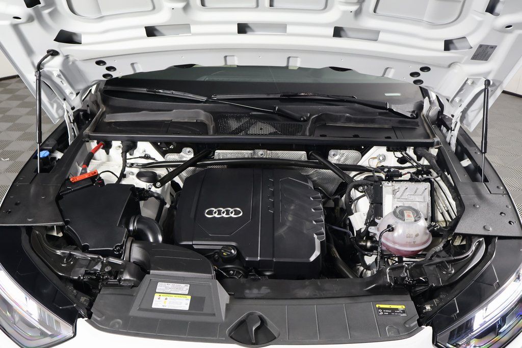 Thumbnail: 2022 Audi Q5 - 15