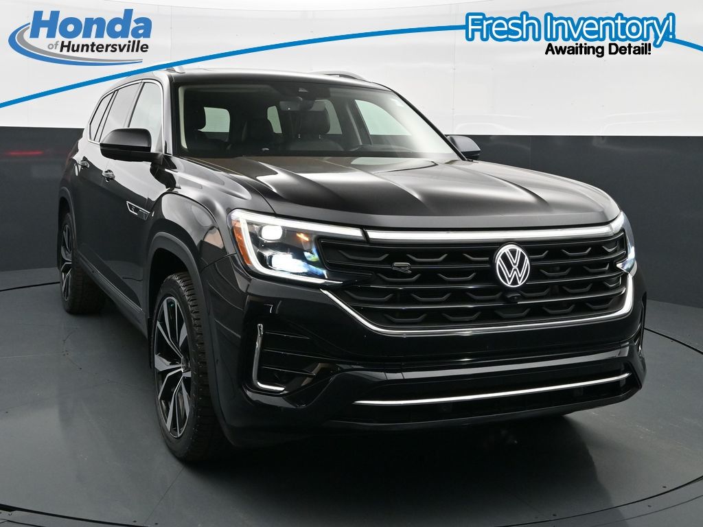 Deep Black Pearl 2024 Volkswagen Atlas SUV / Crossover All-Wheel Drive 8-Speed Automatic