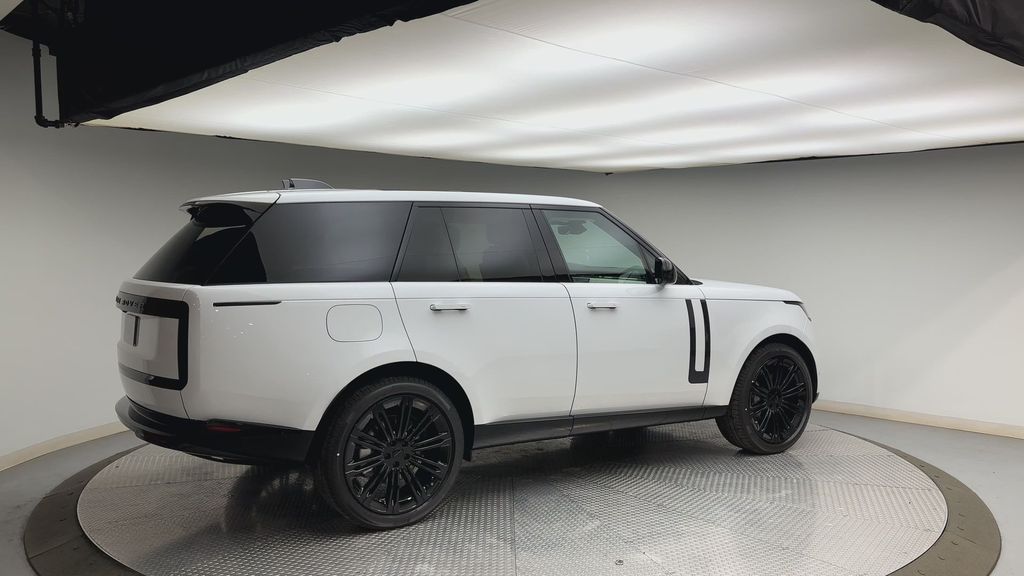 Thumbnail: 2026 Land Rover Range Rover - 2