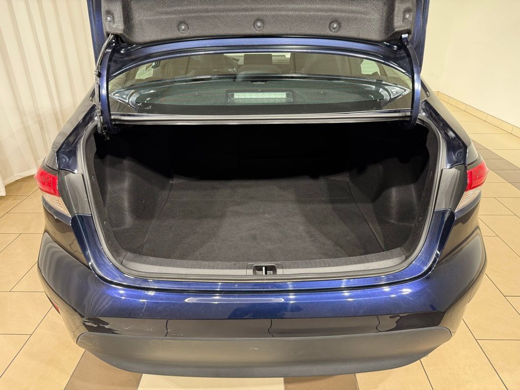 Thumbnail: 2024 Toyota Corolla - 11