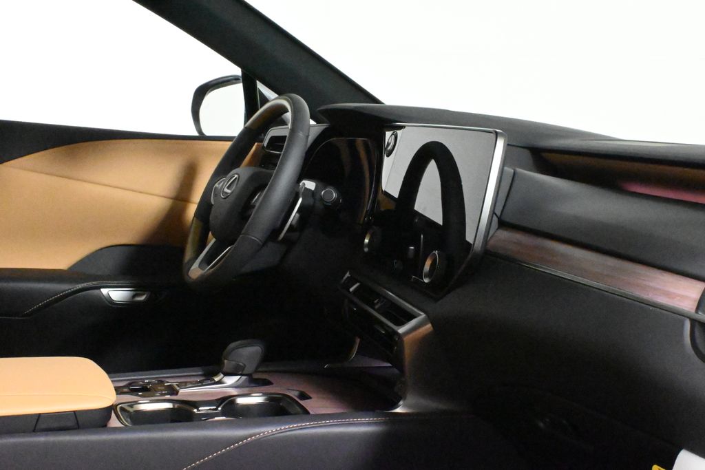 Thumbnail: 2025 Lexus RX - 32