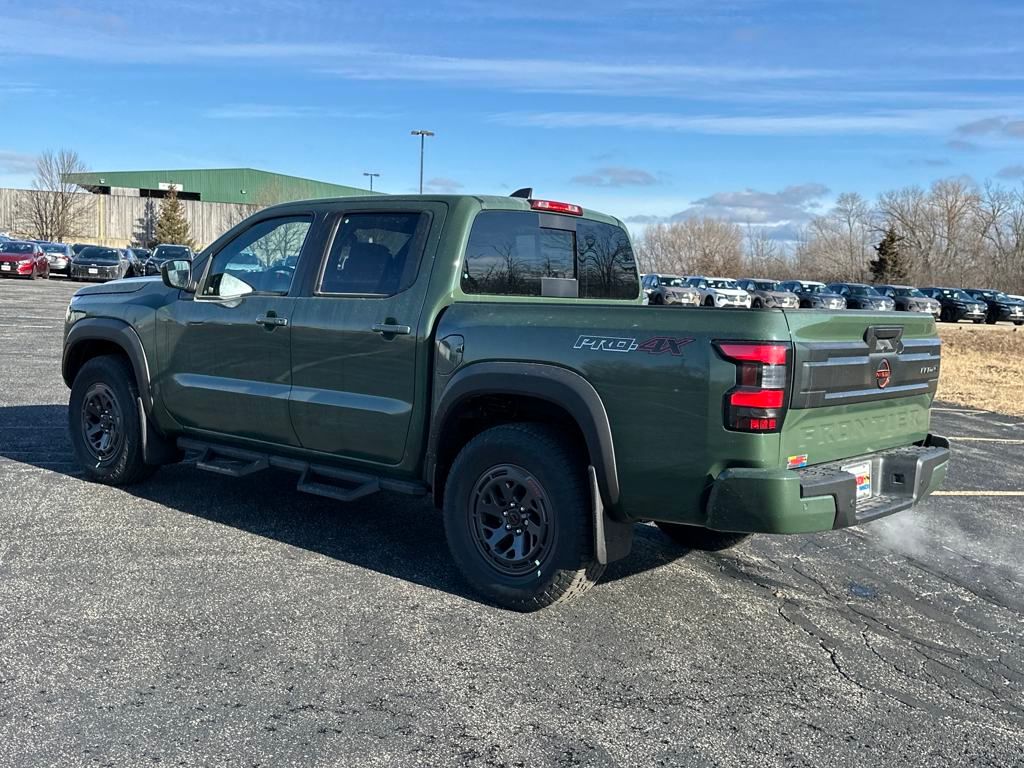 2025 Nissan Frontier PRO-4X photo