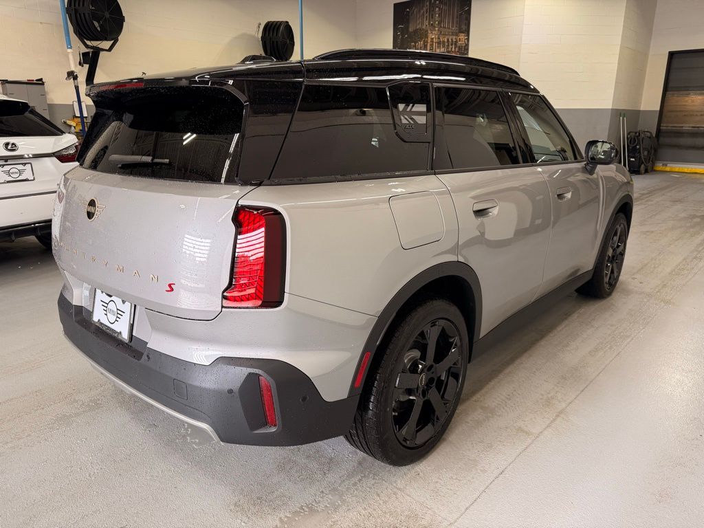 Thumbnail: 2025 MINI Cooper Countryman - 6