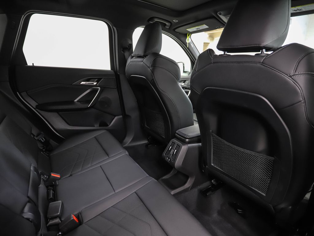 Thumbnail: 2023 BMW X1 - 26