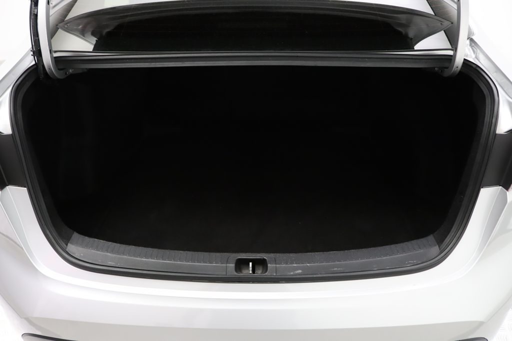 Thumbnail: 2021 Toyota Corolla - 22