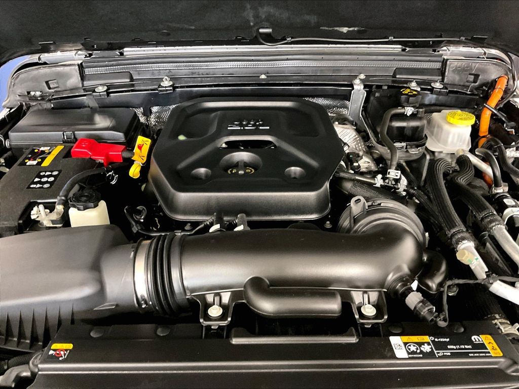 2024 Jeep Wrangler — photo 28