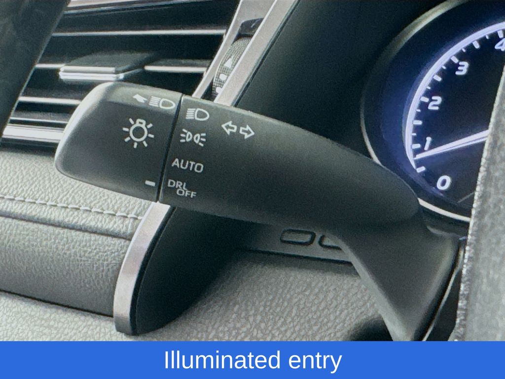 Used Car 2023 Toyota Camry  Se For Sale Under $25,000 In Austin, Texas