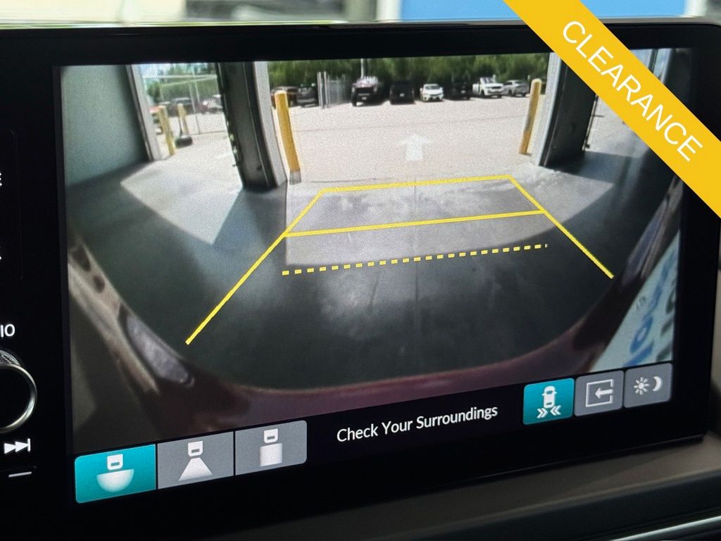 2025 Honda Pilot Touring - 6