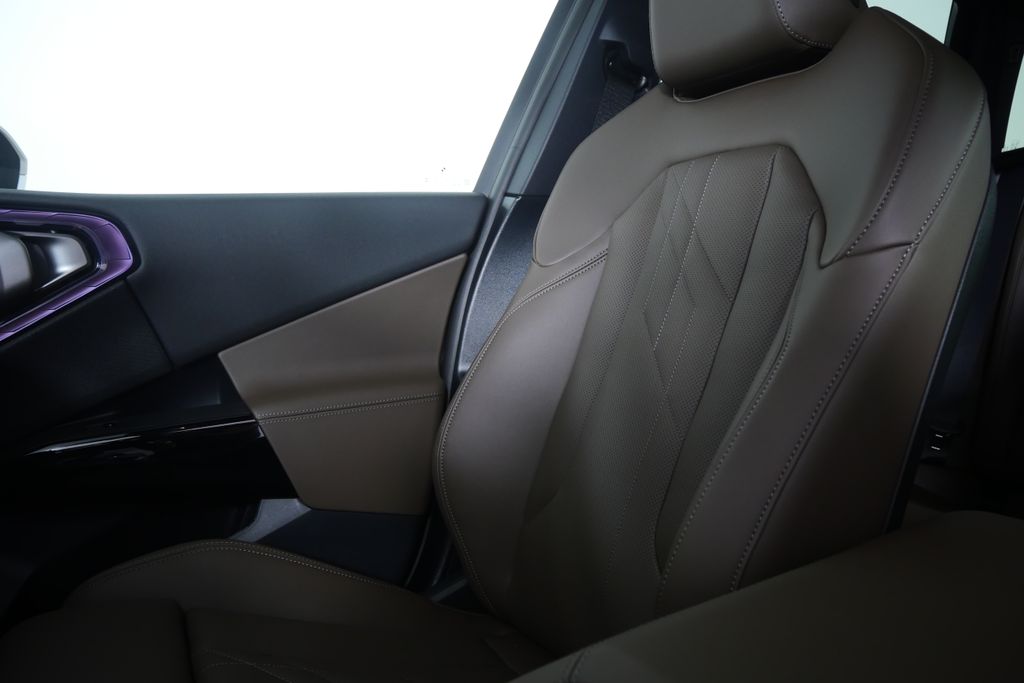 Thumbnail: 2026 BMW X3 - 21