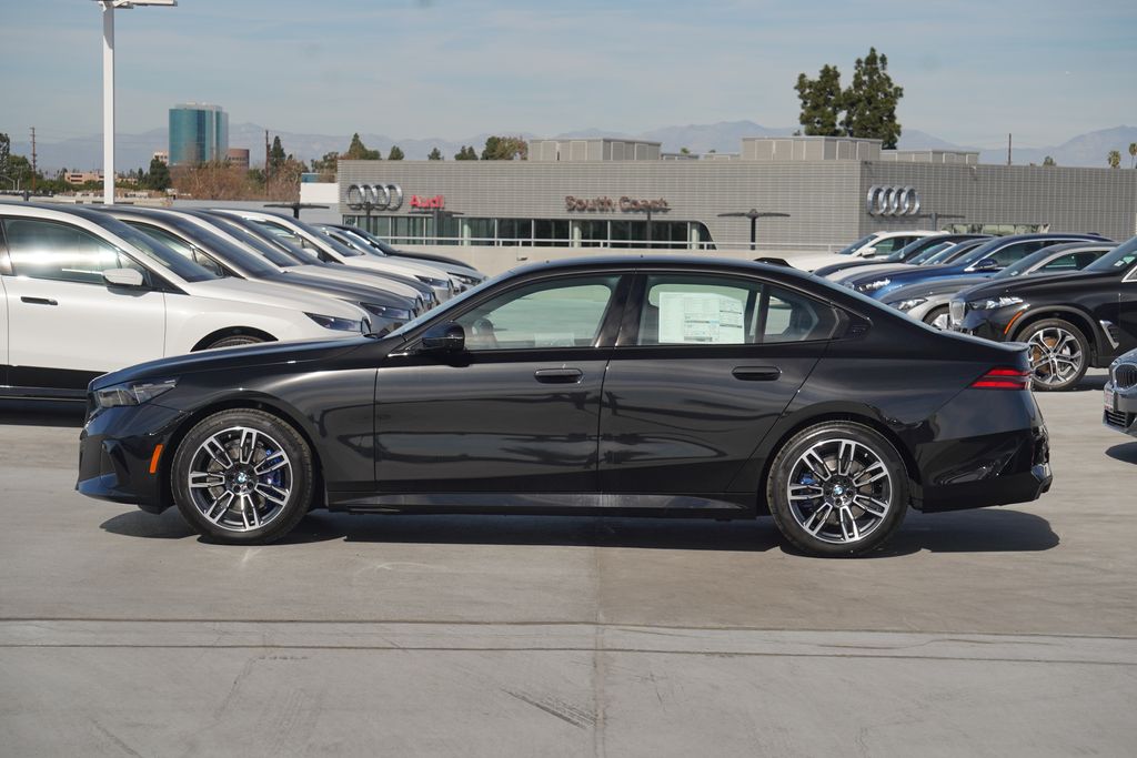 2025 BMW 5 Series 530i xDrive 4