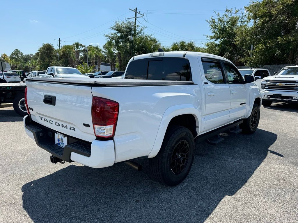 2022 Toyota Tacoma SR 8