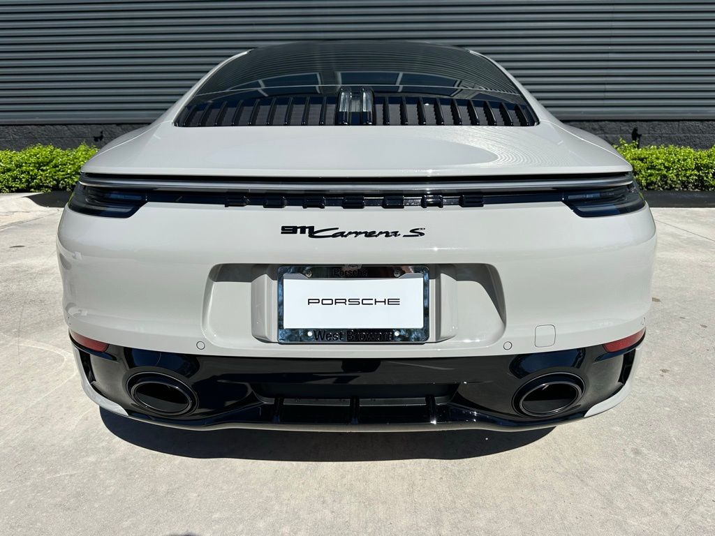 Thumbnail: 2024 Porsche 911 - 24