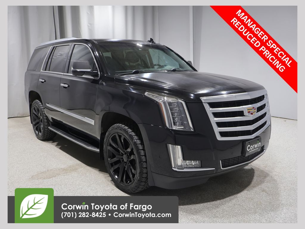 2017 Cadillac Escalade Luxury 4WD