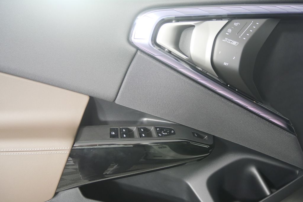 Thumbnail: 2026 BMW X3 - 8