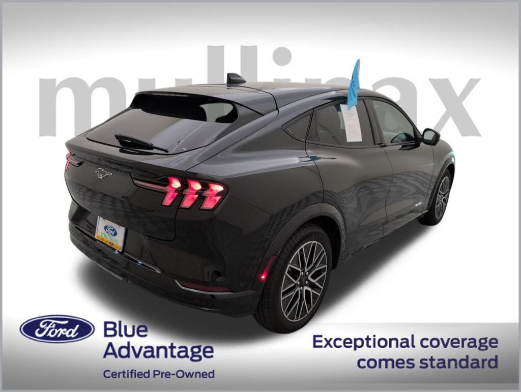 2024 Ford Mustang Mach-E Premium photo 3