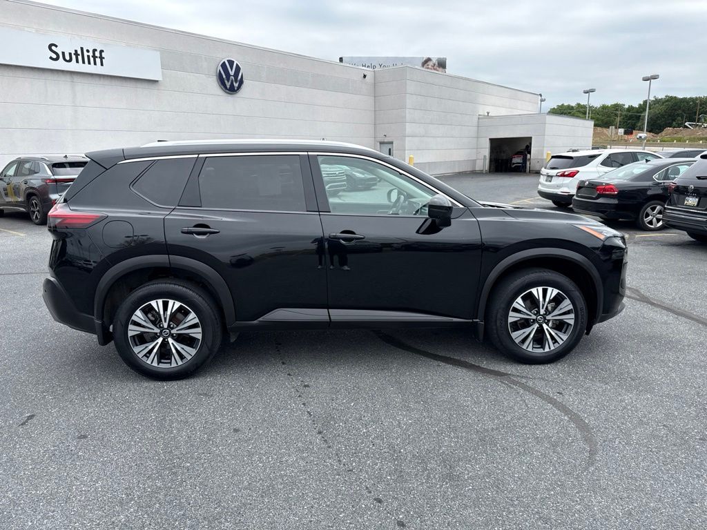2021 Nissan Rogue SV Black at South Hills Kia