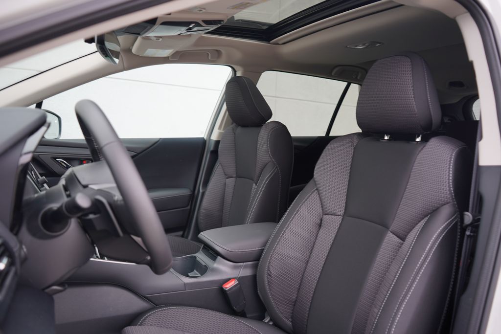 2025 Subaru Outback Premium 7