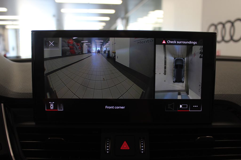 Thumbnail: 2023 Audi Q5 - 19