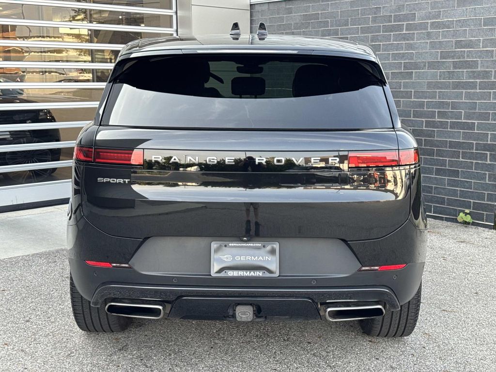 Certified Used 2024 Black Land Rover SE image 5