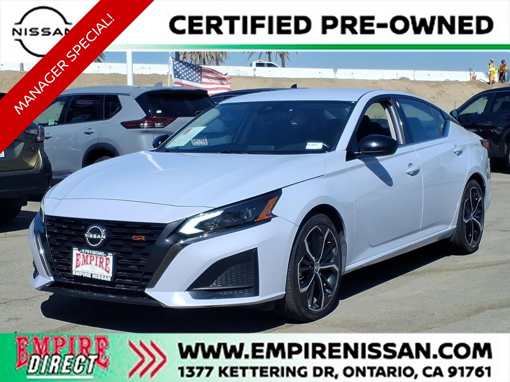 Gray Sky Pearl 2023 Nissan Altima Sedan Front-Wheel Drive Continuously Variable Transmission