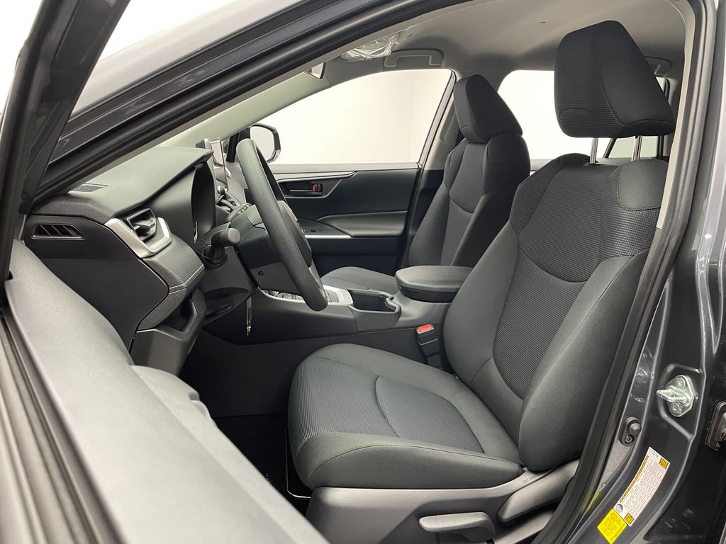 Thumbnail: 2025 Toyota RAV4 - 13