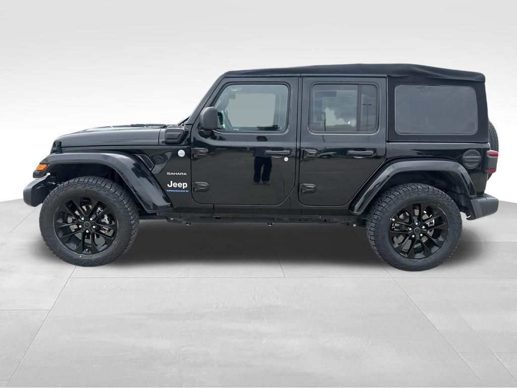 Used 2024 Jeep Wrangler SUV