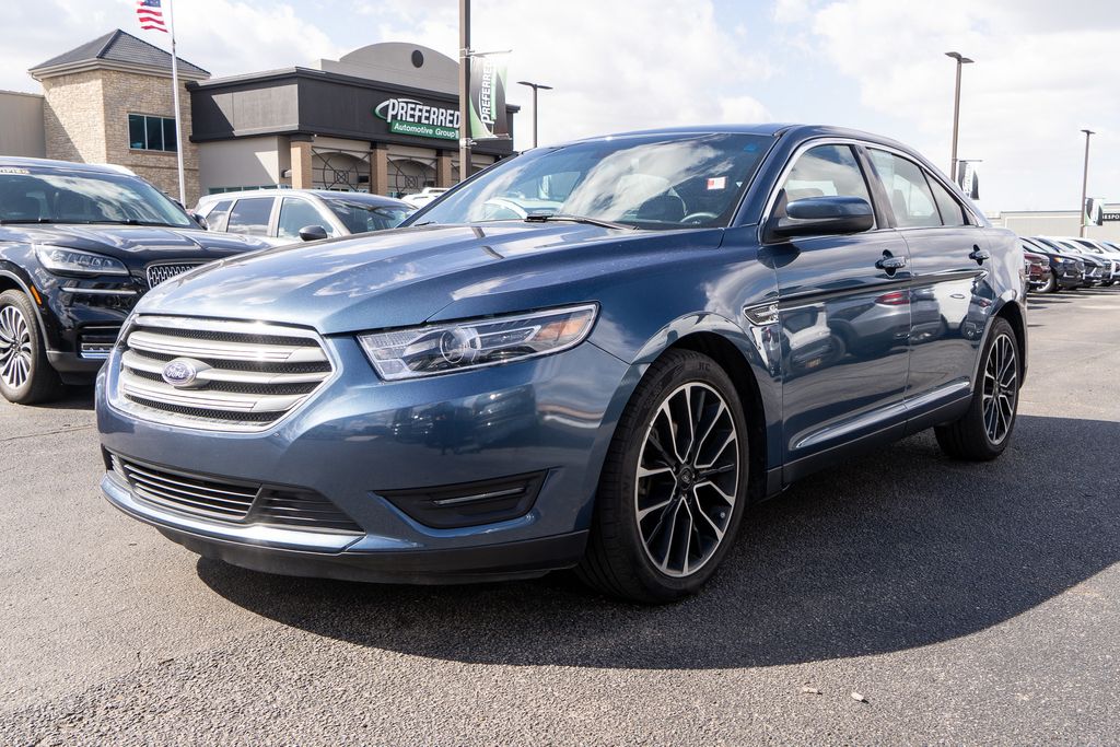 Blue Metallic 2019 Ford Taurus Sedan All-Wheel Drive 6-Speed Automatic