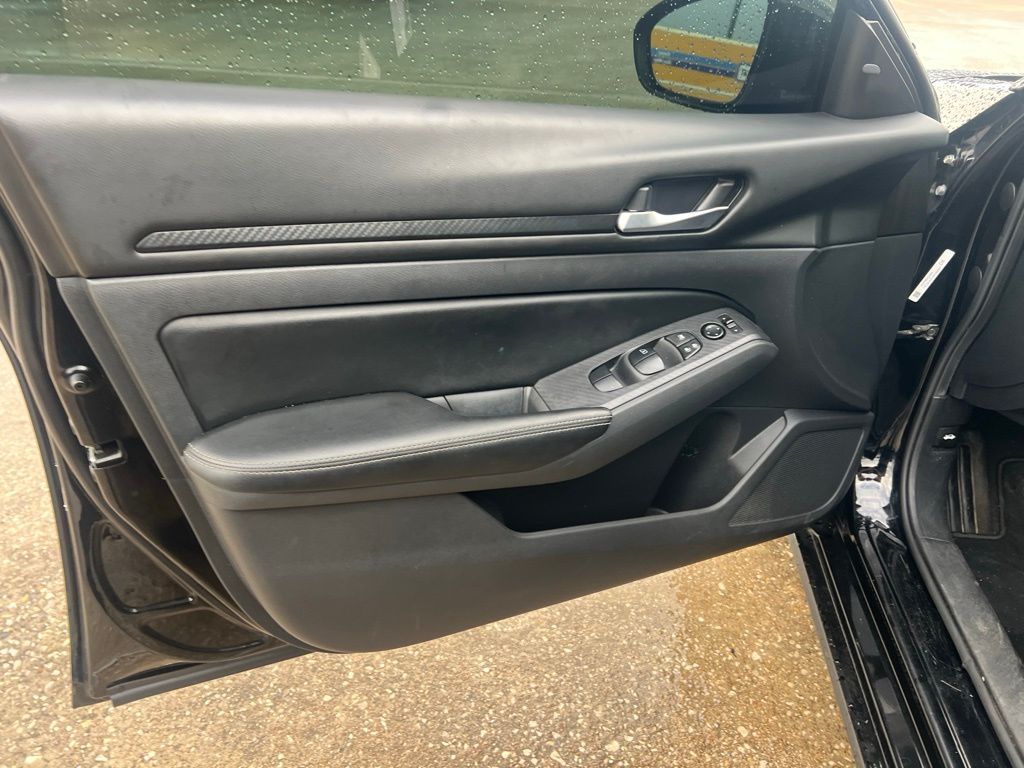 2021 Nissan Altima 2.5 SV Black at DeMontrond Mazda