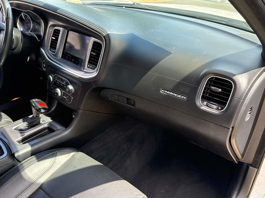 Thumbnail: 2019 Dodge Charger - 19