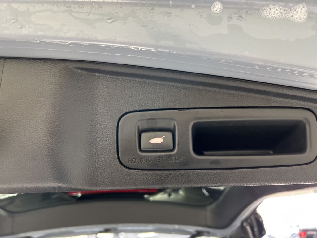 used 2020 Honda CR-V car, priced at $24,928