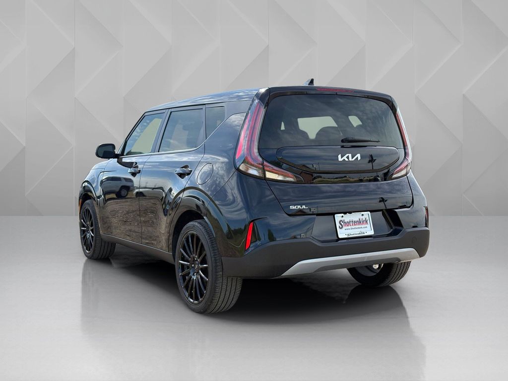 2024 Kia Soul LX - 6