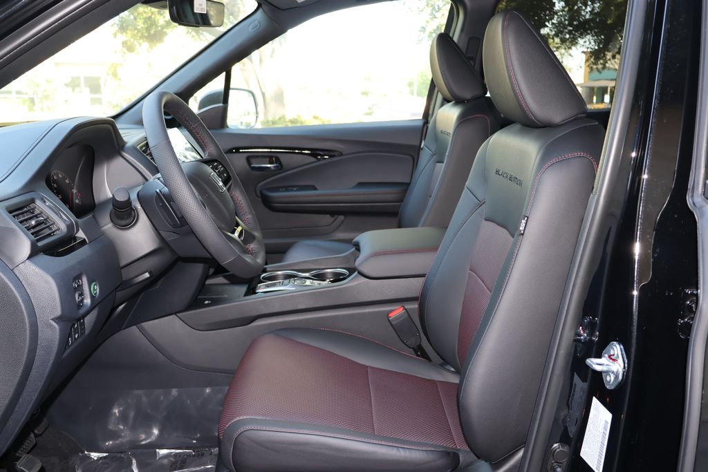 Thumbnail: 2026 Honda Ridgeline - 9