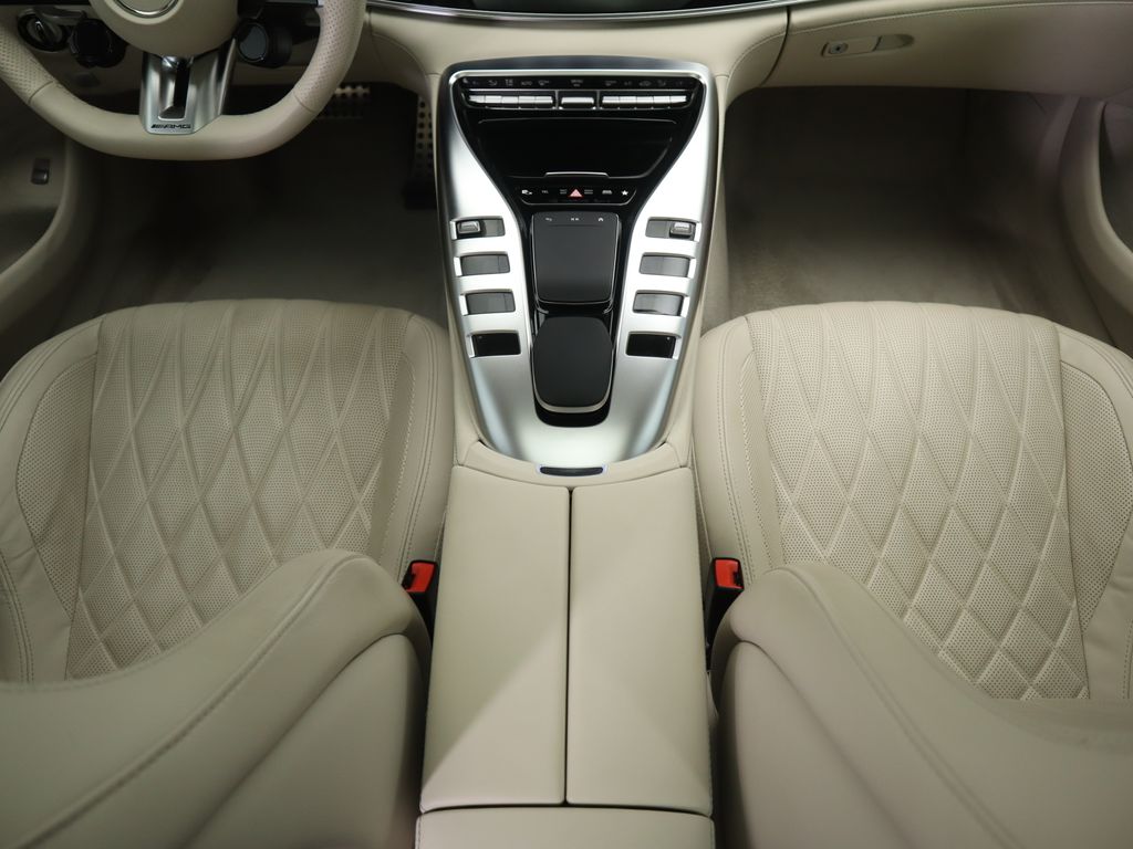 Thumbnail: 2023 Mercedes-Benz AMG GT - 17