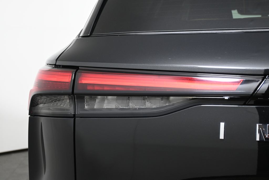 2025 INFINITI QX60 Sensory 12